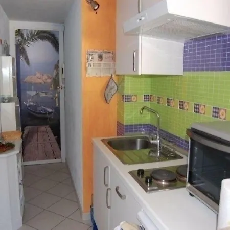 Dernier Etage Proche Plages 1 Appartement