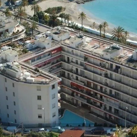 Dernier Etage Proche Plages 1 Appartement *